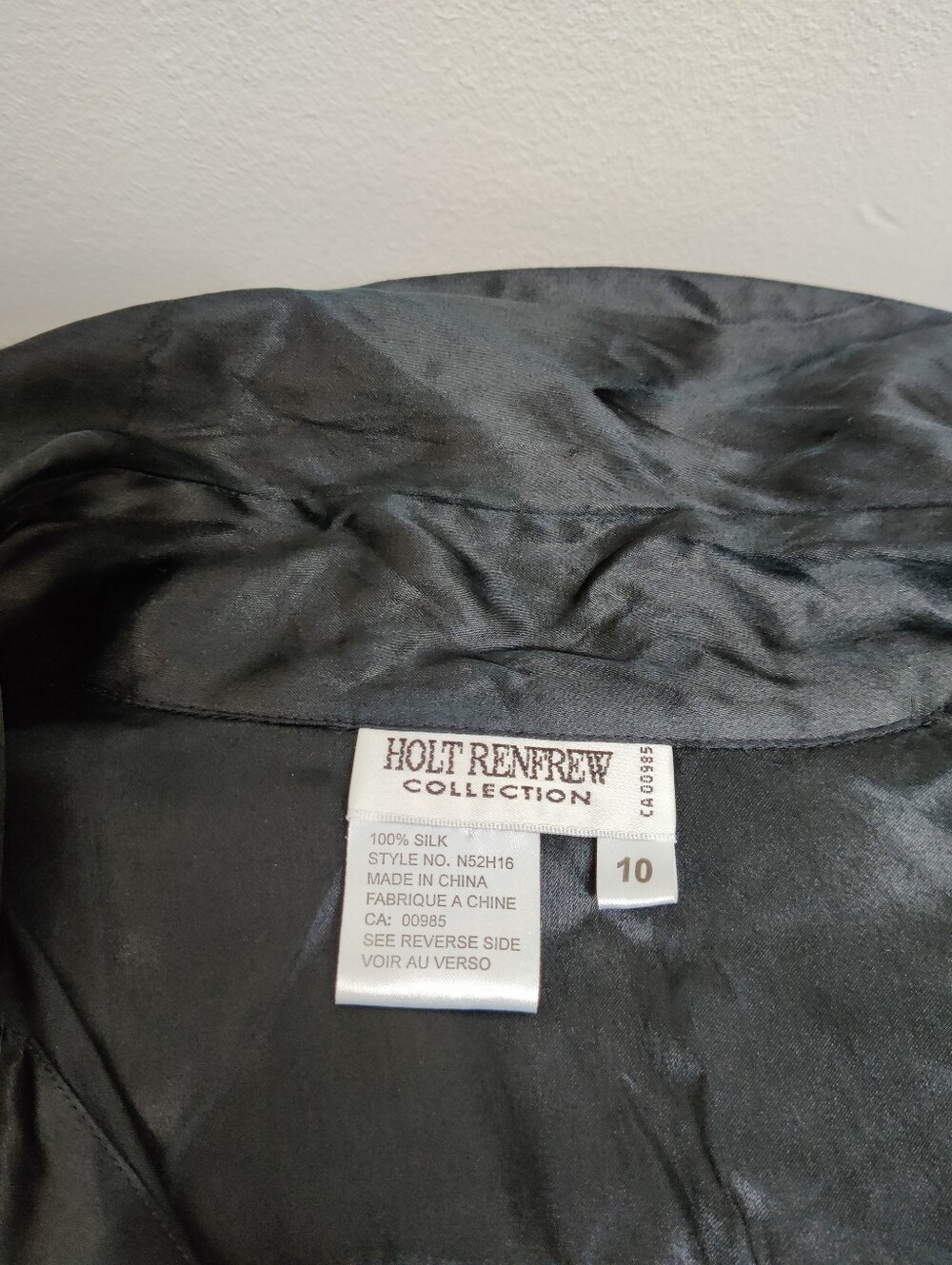 Holt Renfrew Collection Black 100% Silk Beaded Cuff Collar Blouse 10 - Picture 7 of 8